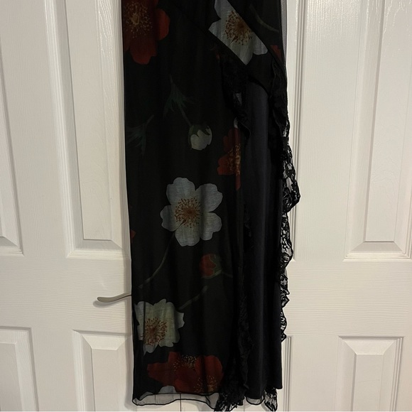 Tiger Mist Theo Floral Maxi Dress NWT - Picture 7 of 9